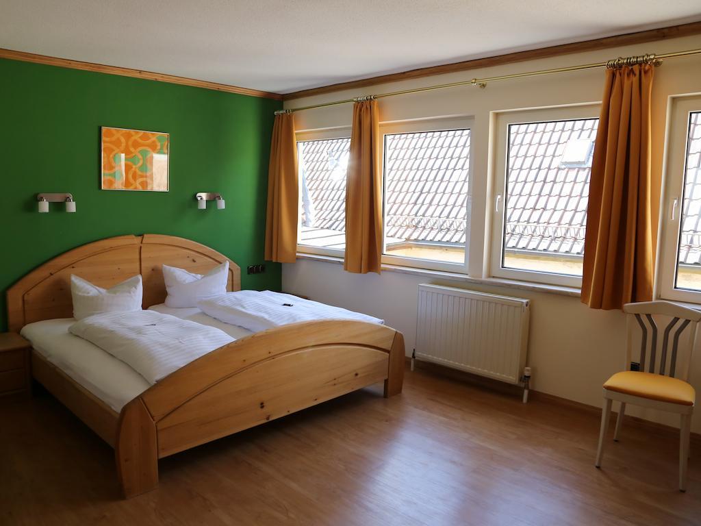 Stadtcafe Hotel Garni Hammelburg Room photo