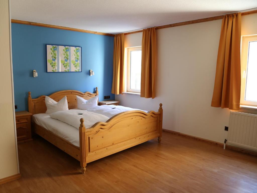 Stadtcafe Hotel Garni Hammelburg Room photo